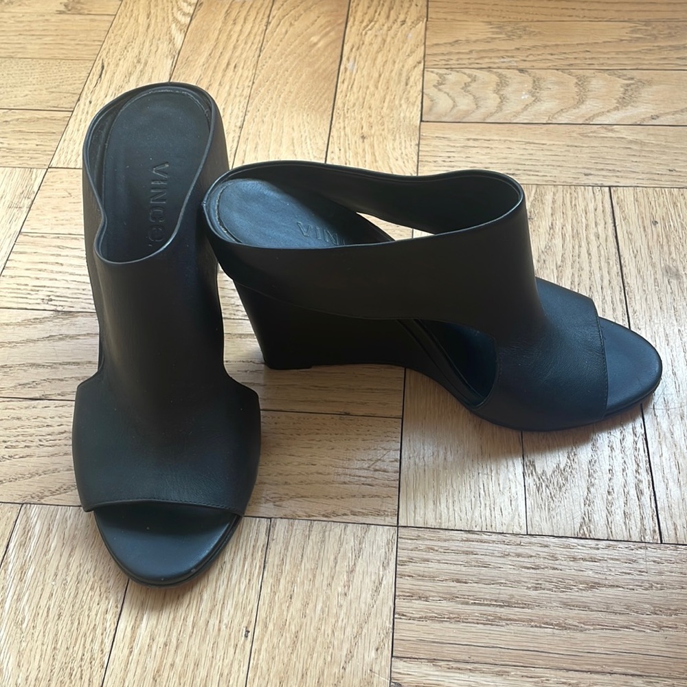 Vince cut out wedges, 4 inch heel, size 7.5